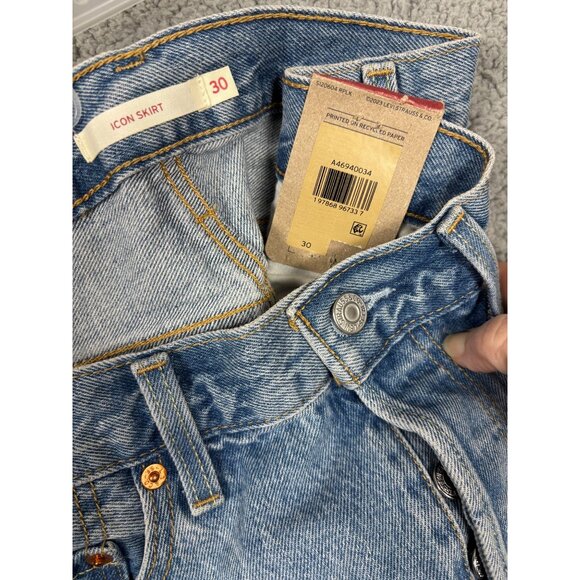 Levi's Women's Mid Rise Shine Theo Icon Cotton Denim Skirt Size 30 Blue NWT's - Picture 6 of 8